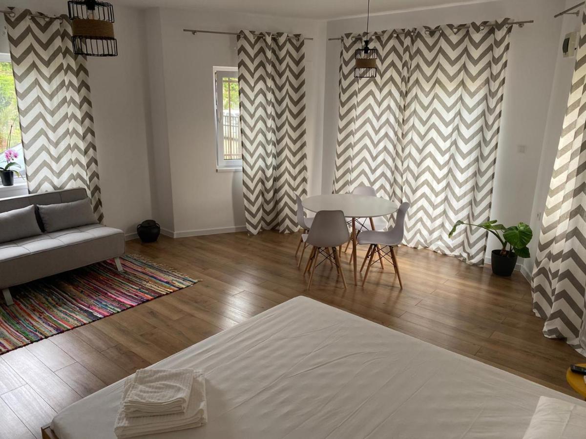Hotel La Bilal 2 Tuzla Esterno foto